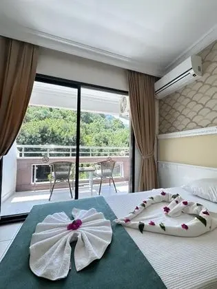 Standart Oda, Bahçe Manzaralı