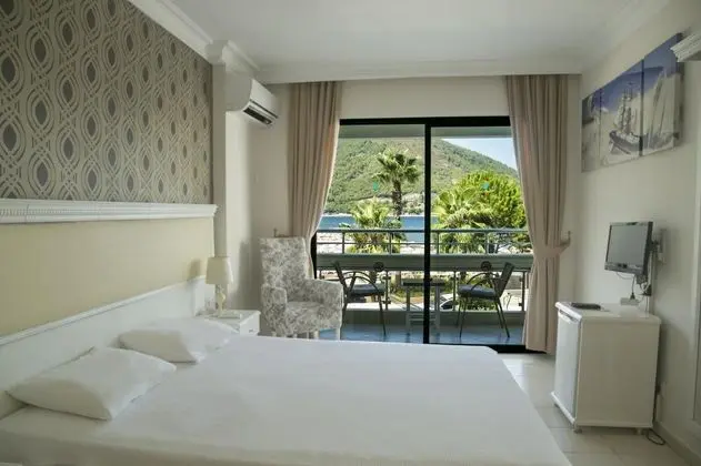 Standart Oda, Deniz Manzaralı, Balkonlu