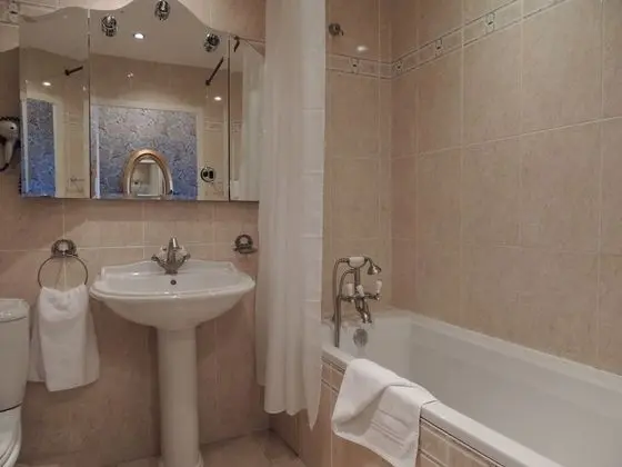 Radziwill princess suite