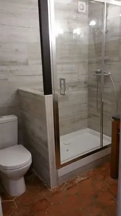 Tek Büyük Yataklı Oda (Usson)