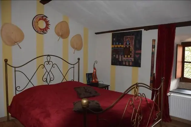 Üç Kişilik Oda (Orient)