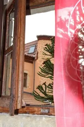 Üç Kişilik Oda (Orient)