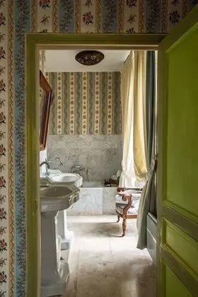 Deluxe Tek Büyük veya İki Ayrı Yataklı Oda