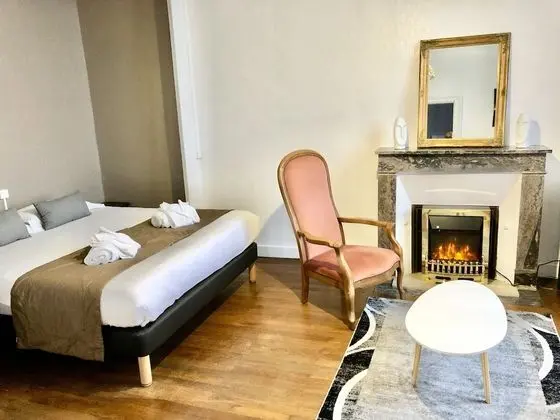 Comfort Tek Büyük Yataklı Oda