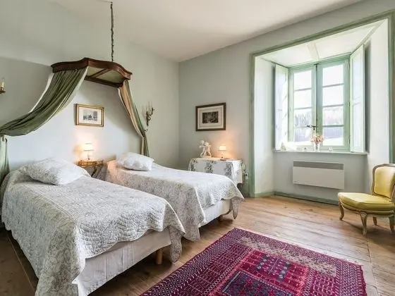 Comfort Tek Büyük veya İki Ayrı Yataklı Oda, Banyolu/Duşlu