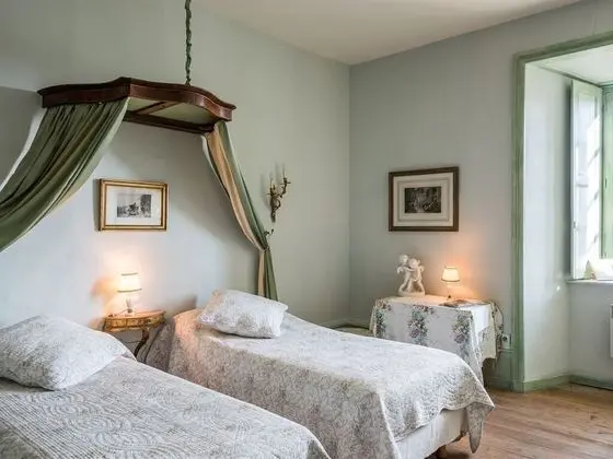 Comfort Tek Büyük veya İki Ayrı Yataklı Oda, Banyolu/Duşlu