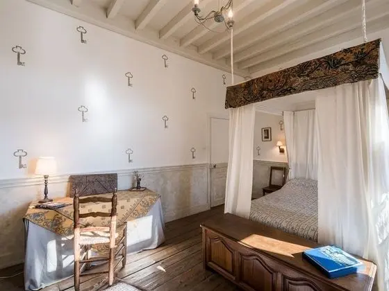 Comfort Üç Kişilik Oda, Banyolu/Duşlu, Bahçe Manzaralı