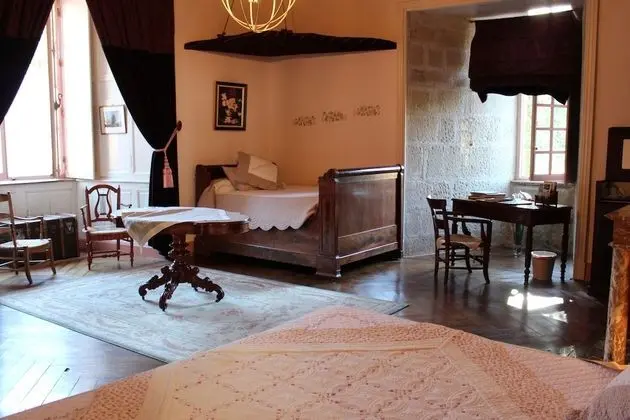 Üç Kişilik Oda, Bahçe Manzaralı (La Comtesse)