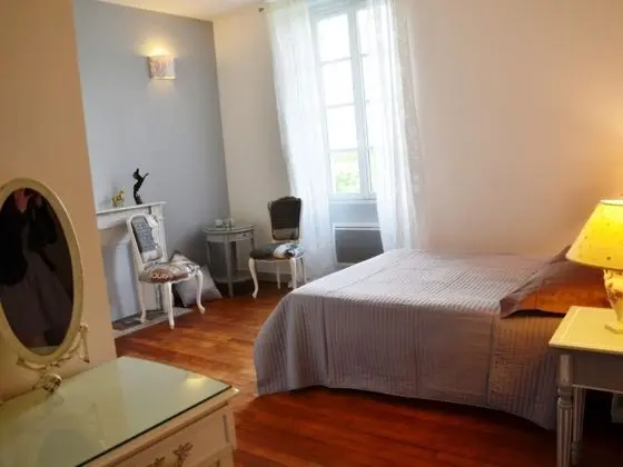 Tek Büyük Yataklı Oda, Bahçe Manzaralı