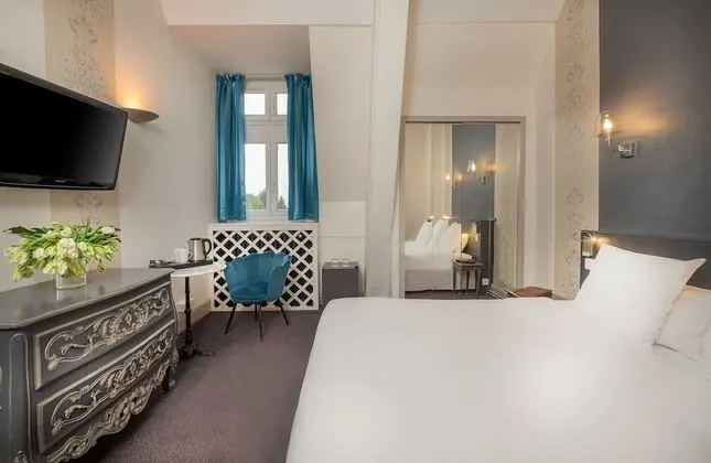 Classic Tek Büyük Yataklı Oda