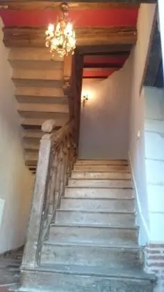 Tek Büyük Yataklı Oda (Les Heures Bleues)