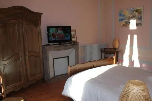 Tek Büyük Yataklı Oda (Violette)