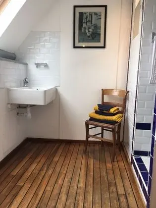 Apart Daire, Banyolu/Duşlu, Bahçe Manzaralı