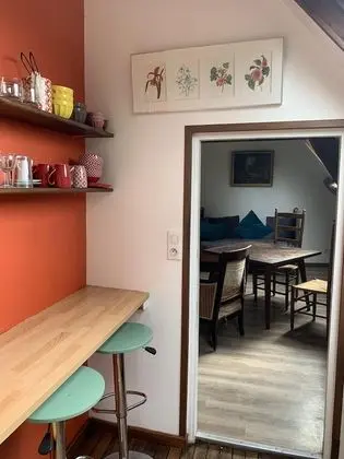 Superior Apart Daire, Banyolu/Duşlu, Bahçe Manzaralı