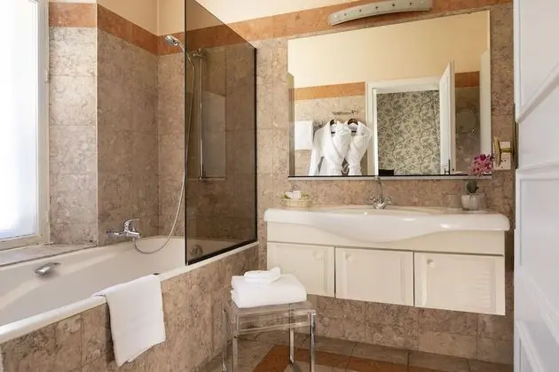 Deluxe Oda