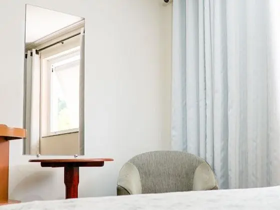 Classic Tek Büyük Yataklı Oda