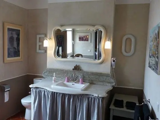 Süit, Özel Banyo (Collioure)