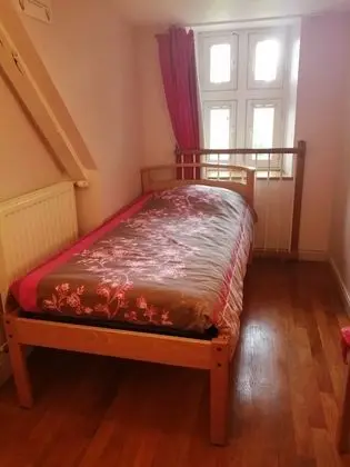 Comfort Tek Büyük Yataklı Oda (au 1 étage)