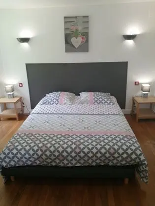 Deluxe Tek Büyük Yataklı Oda, Bahçe Manzaralı