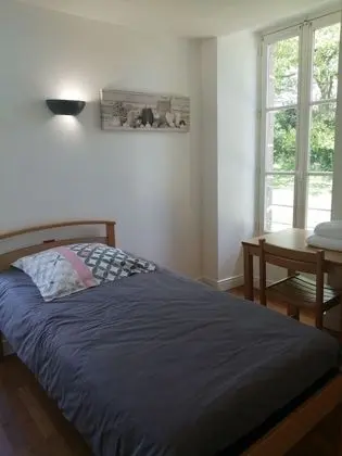 Deluxe Tek Büyük Yataklı Oda, Bahçe Manzaralı