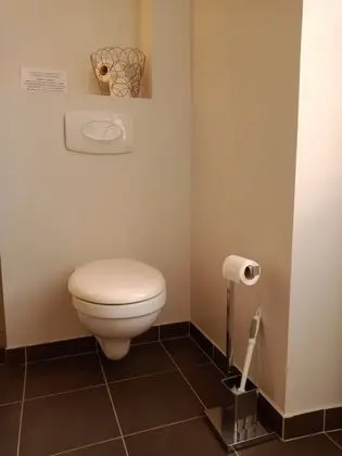 Tek Büyük Yataklı Oda, Banyolu/Duşlu, Park Manzaralı (chambre Savennières	)