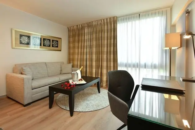 Executive Tek Büyük Yataklı Oda, Göl Manzaralı, Göl Kenarı