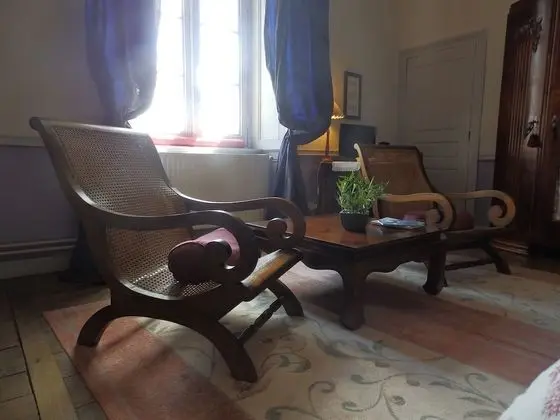 Family Süit (Victor Hugo)