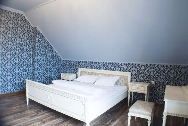 Comfort Tek Büyük Yataklı Oda (Ludovikos)