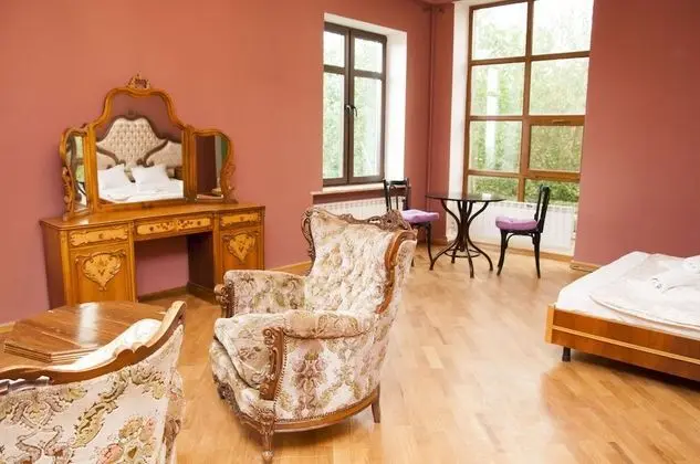 Deluxe Tek Büyük Yataklı Oda