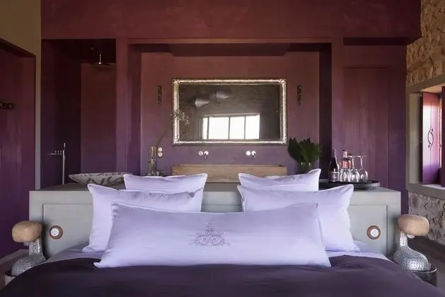 Junior Suit King Size Bed