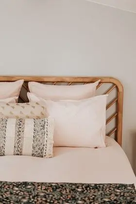 Süit, Banyolu/Duşlu, Üzüm Asması Manzaralı (La Douce)
