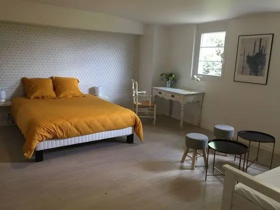 Dört Kişilik Oda (Negrette)