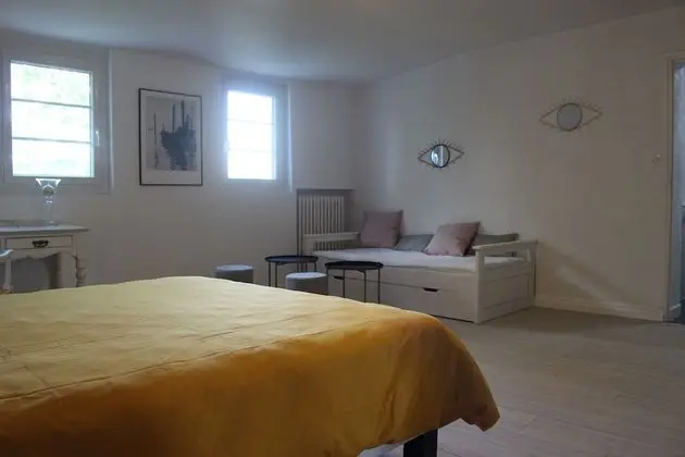 Dört Kişilik Oda (Negrette)