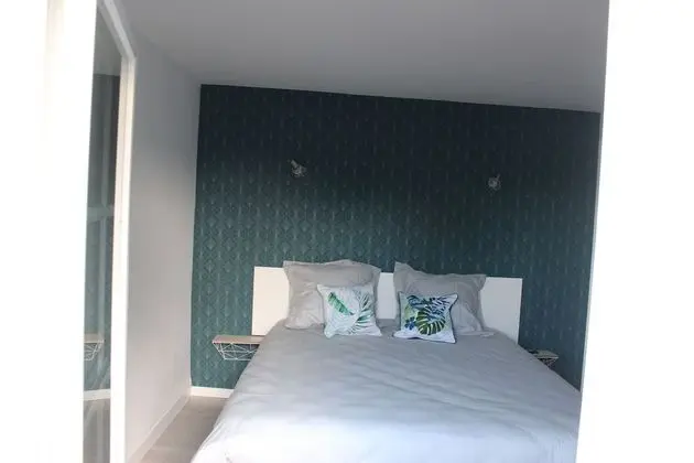 Tek Büyük Yataklı Oda, Teras (Fer Fervadou)