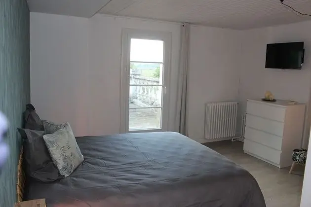 Tek Büyük Yataklı Oda, Teras (Fer Fervadou)