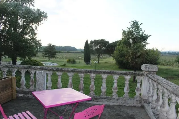 Tek Büyük Yataklı Oda, Teras (Syrah)