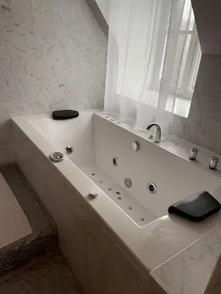 Üç Kişilik Oda, Banyolu/Duşlu, Bahçe Manzaralı