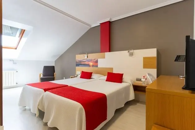 Tek Büyük Yataklı Oda