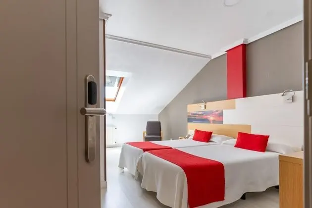 Tek Büyük Yataklı Oda