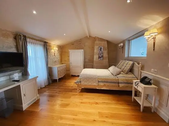 Comfort Tek Büyük Yataklı Oda, Özel Banyo (Versannes)