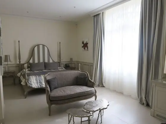 Deluxe Tek Büyük Yataklı Oda, Özel Banyo (Rose Perrière)