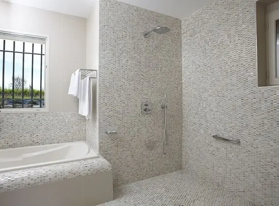 Deluxe Tek Büyük Yataklı Oda, Özel Banyo (Rose Perrière)