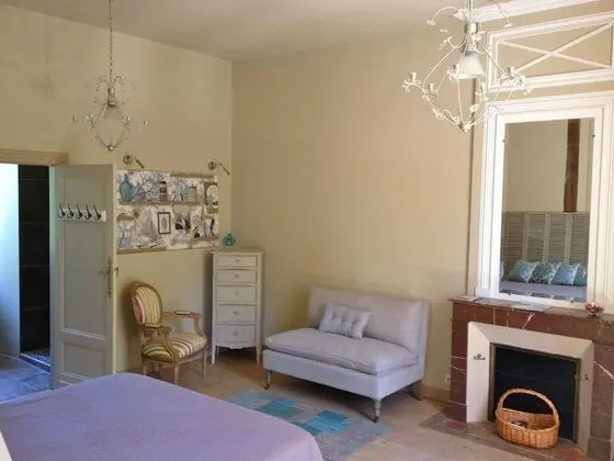 Süit (Saint Charles )