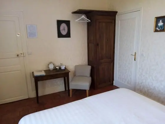 Tek Büyük Yataklı Oda, Bahçe Manzaralı, Havuz Kenarı