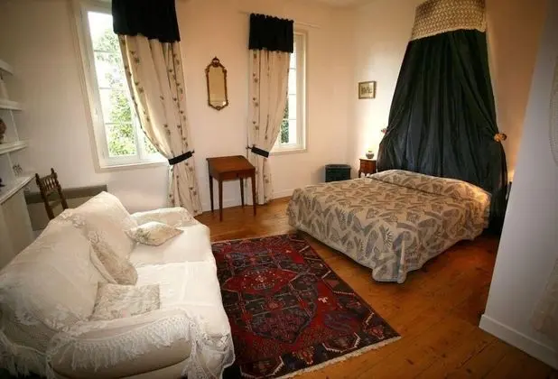 Tek Büyük Yataklı Oda (Alienor)