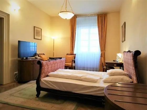 Deluxe Tek Kişilik Oda