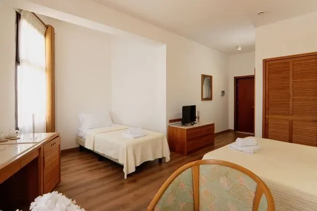 Standard Tek Büyük Yataklı Oda, Şehir Manzaralı