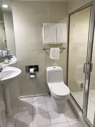Oda, 1 En Büyük (King) Boy Yatak, Jakuzi