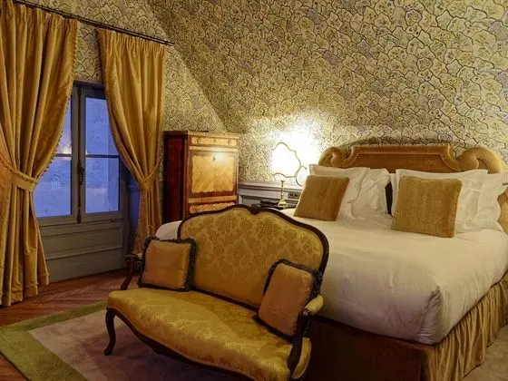 Premier Tek Büyük Yataklı Oda