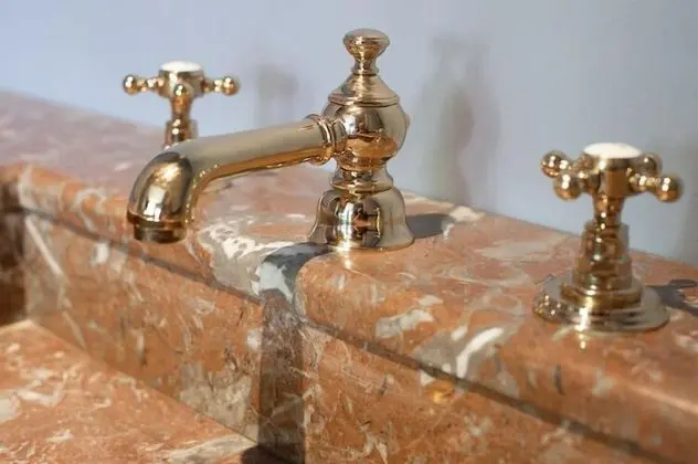 Premier Tek Büyük Yataklı Oda